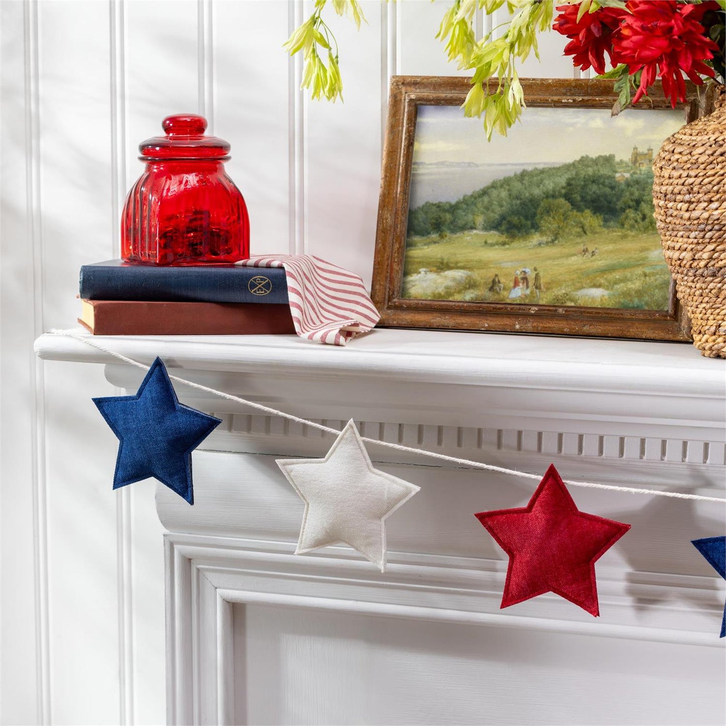 Garland Americana Stars