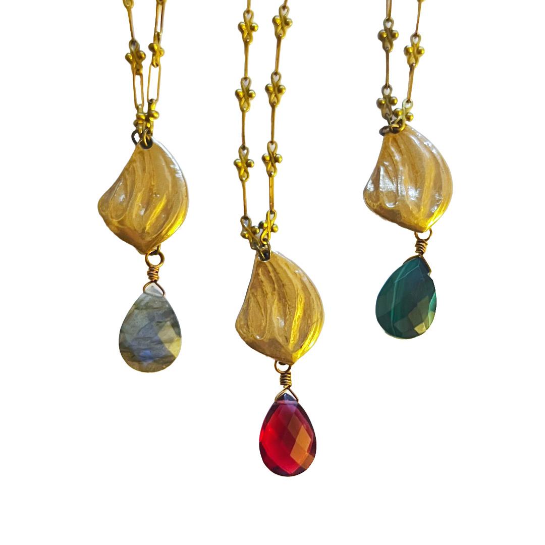 Winterthur Angel Wing Necklace LK