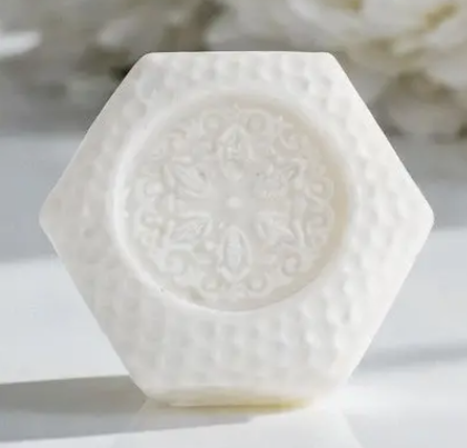 Premiere White Cream Soap Bar, 3 oz